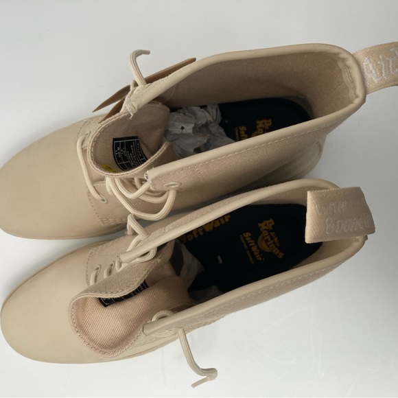 Dr. Martens Beige Leather Boots - Picture 7 of 10